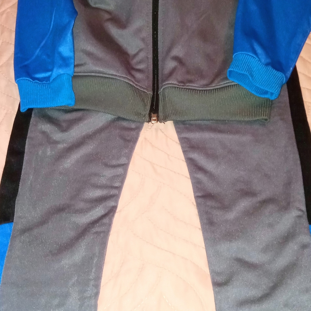 Jogging suit